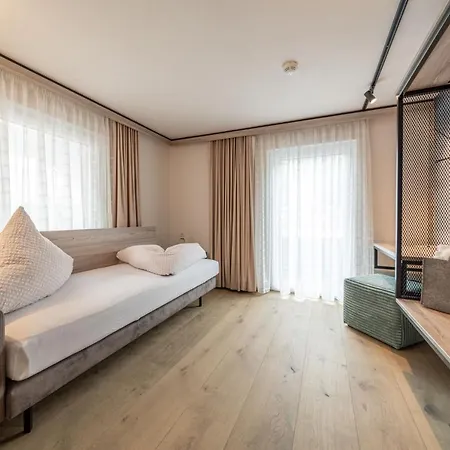 Genusshotel Alpenblick 4* Λάνγκενφελντ