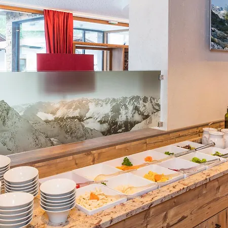Genusshotel Alpenblick فندق
