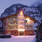 Hotel Genusshotel Alpenblick 4*