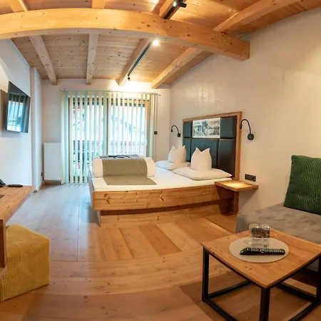 Genusshotel Alpenblick 4*